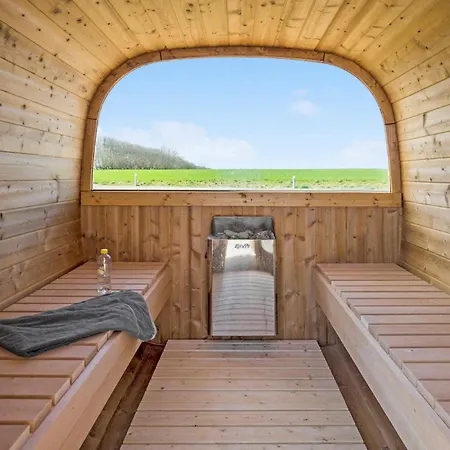 Holiday home Beautiful In With Sauna *